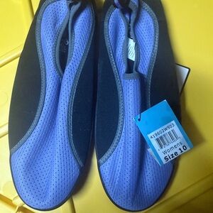 Women's Purple and Black Water Shoes - Size 10